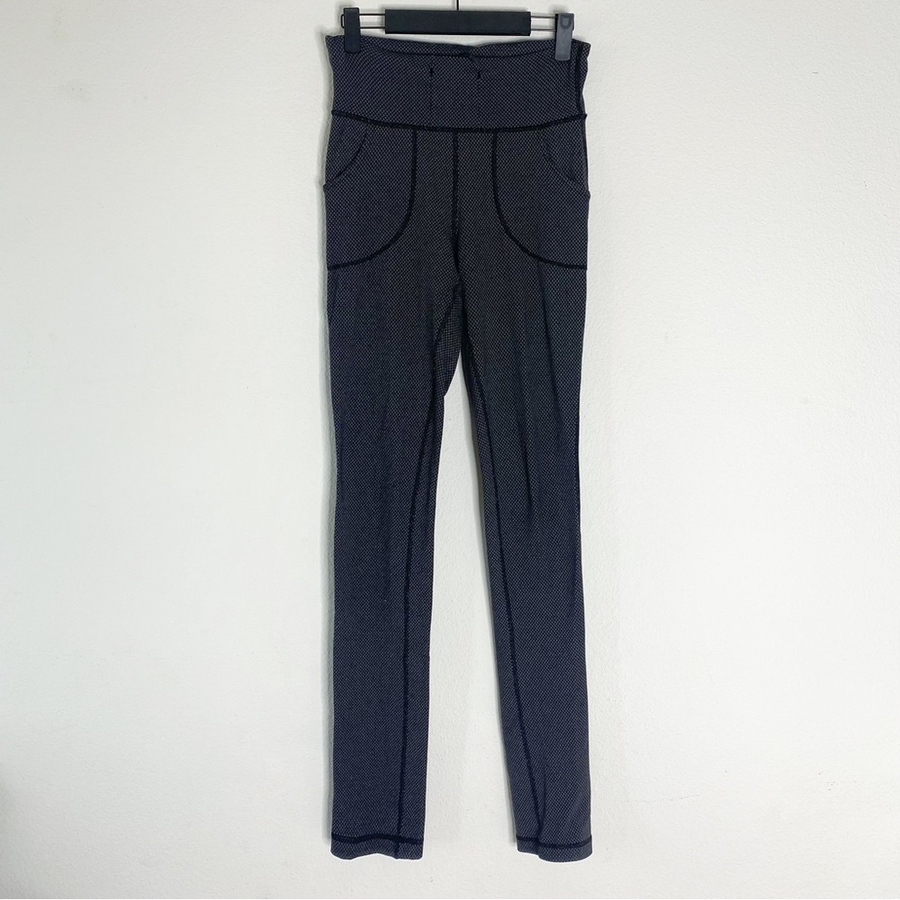 Lululemon black white diamond print drawstring high waist leggings size 4